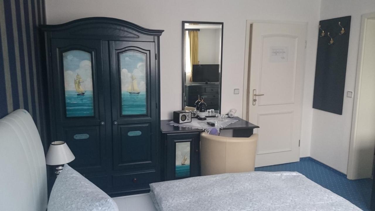 Landhotel Ostseetraum & Fewo Rostock Kültér fotó